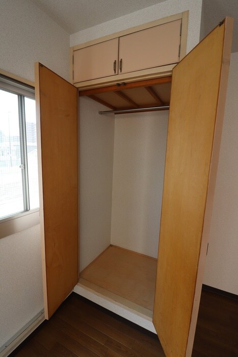 物件内観写真8　(収納)