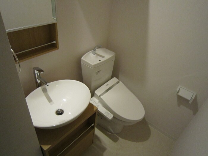 物件内観写真9　(洗面)