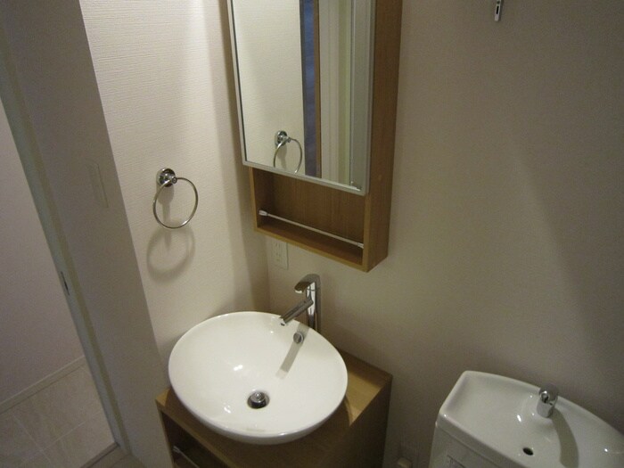 物件内観写真12　(洗面)