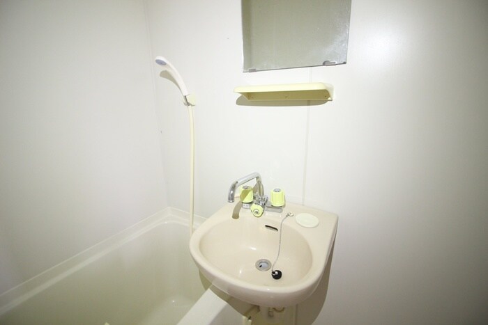 物件内観写真9　(洗面)