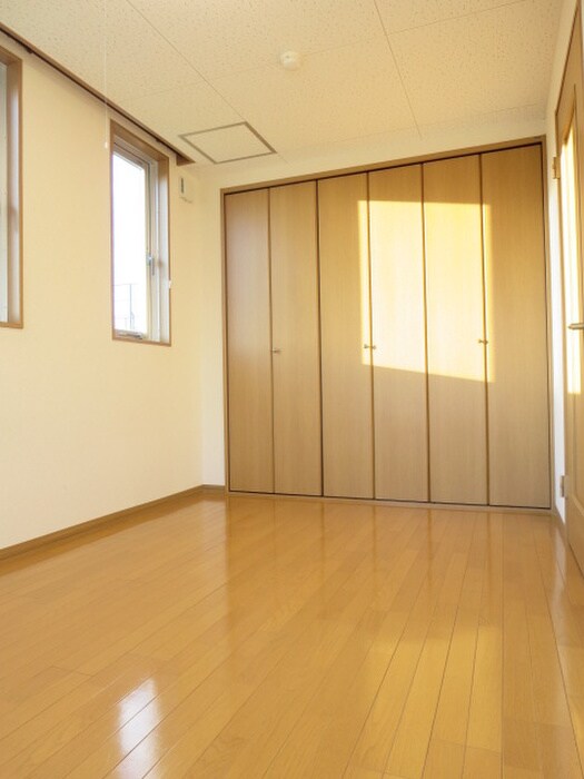 物件内観写真5　(居室)