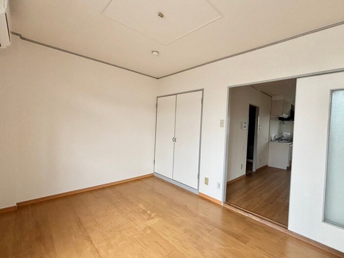 物件内観写真21　(居室)