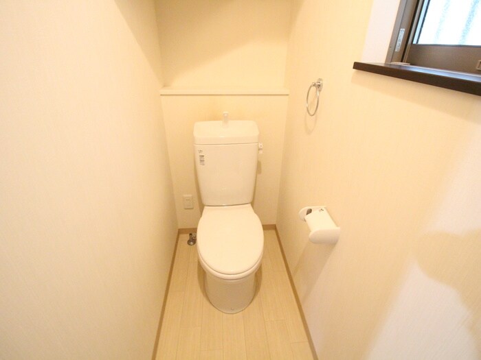 物件内観写真16　(トイレ)