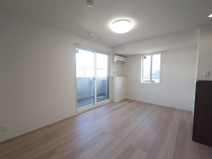 物件内観写真10　(居室)