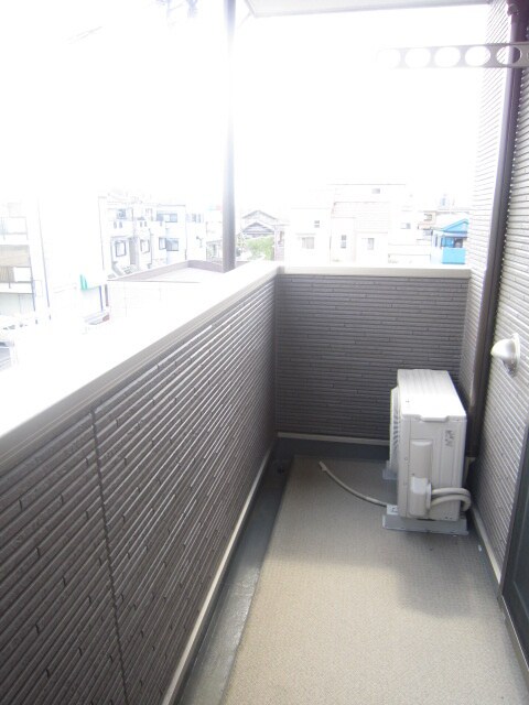 物件内観写真10　(ベランダ・バルコニー)