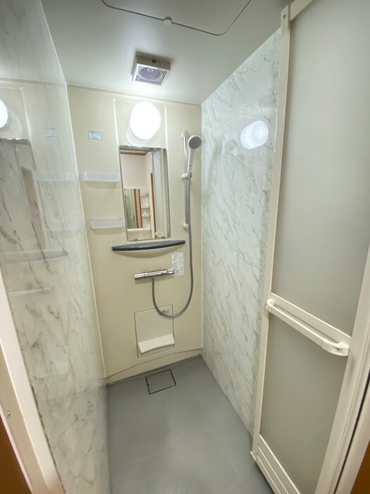 物件内観写真12　(バス／シャワールーム等)