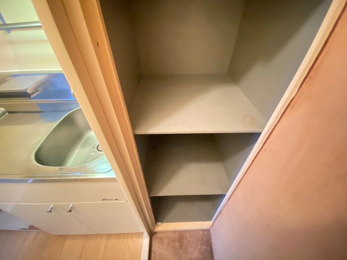 物件内観写真14　(収納)