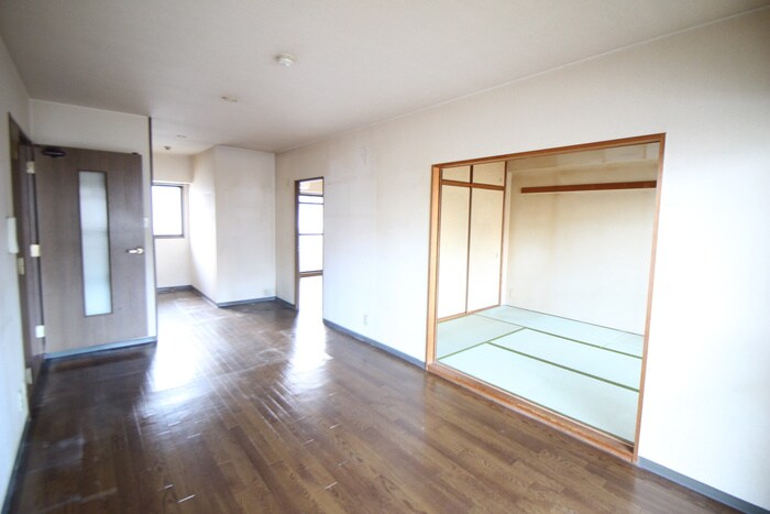 物件内観写真9　(居室)