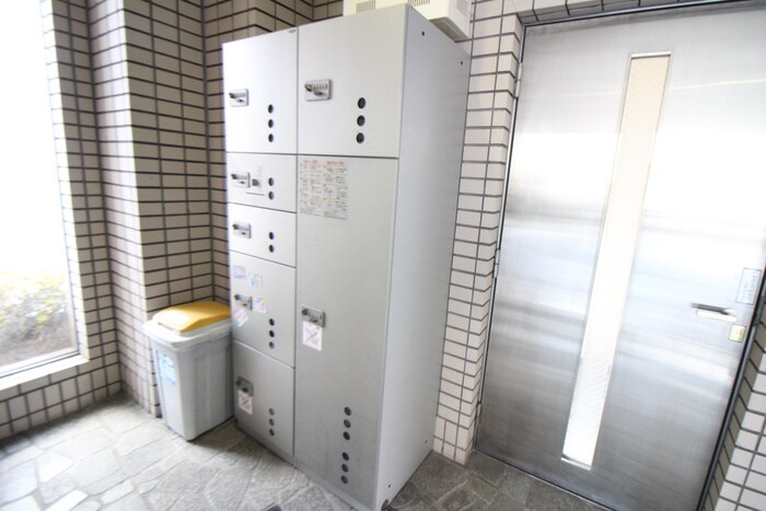 物件外観写真4　(建物設備)