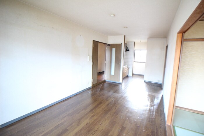 物件内観写真10　(居室)