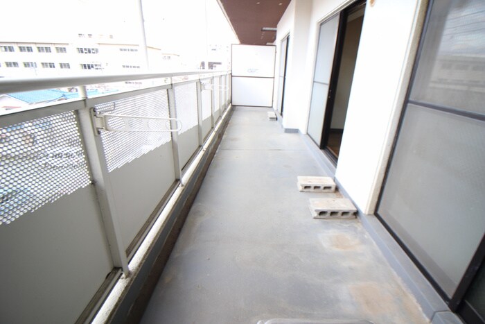 物件内観写真18　(ベランダ・バルコニー)