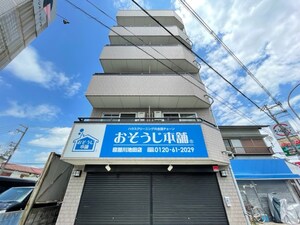 スリーヒィールドマンション外観写真