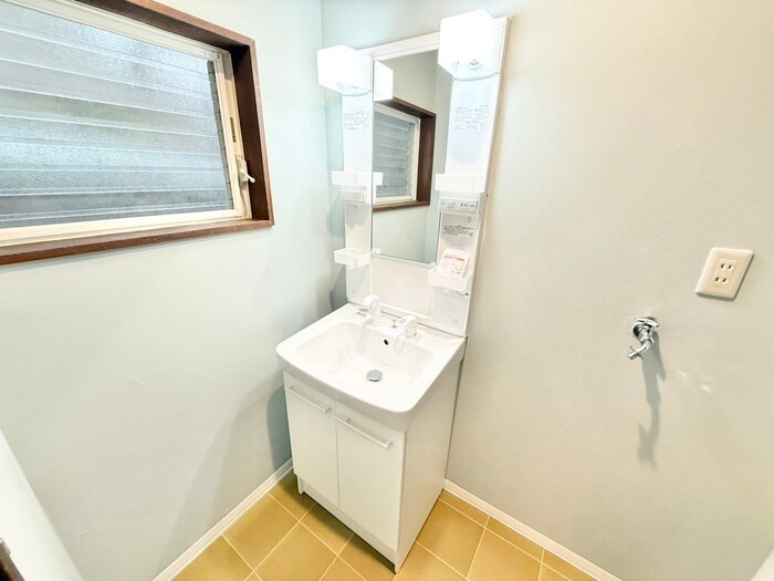 物件内観写真14　(洗面)