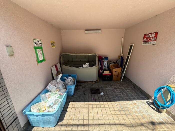 物件外観写真6　(建物設備)