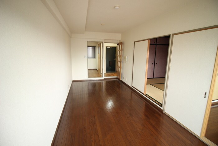 物件内観写真13　(居室)
