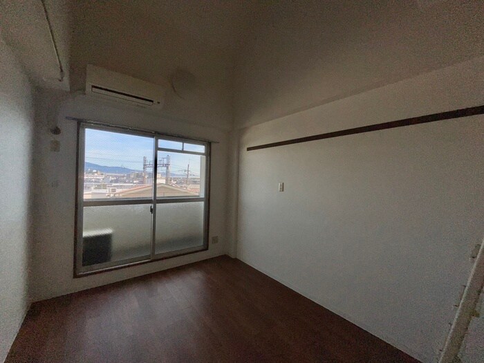 物件内観写真12　(居室)