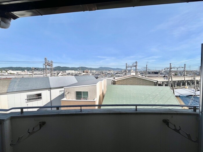 物件内観写真18　(室内からの展望)