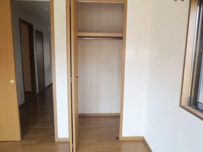 物件内観写真15　(収納)