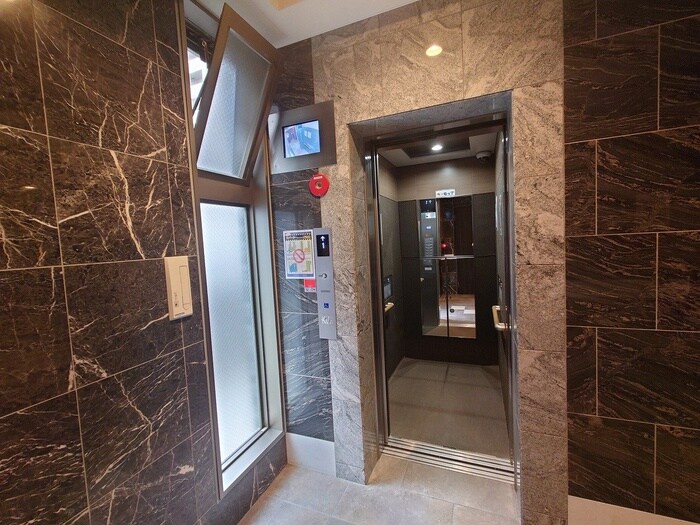 物件外観写真6　(建物設備)