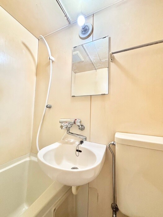 物件内観写真10　(洗面)