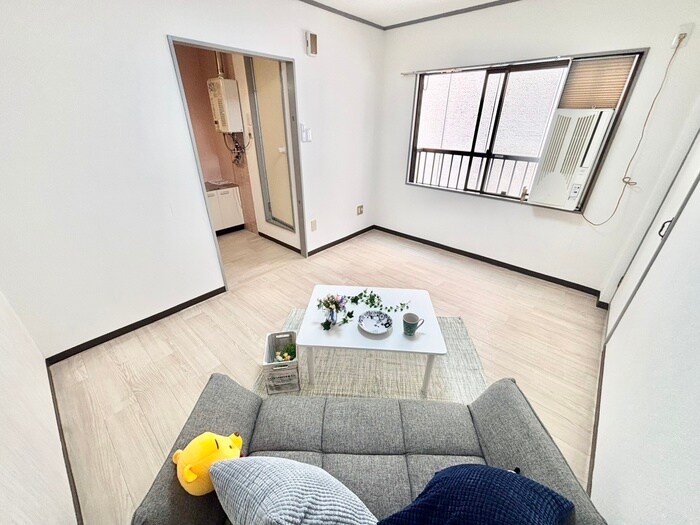 物件内観写真11　(居室)