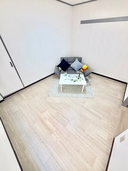 物件内観写真13　(居室)