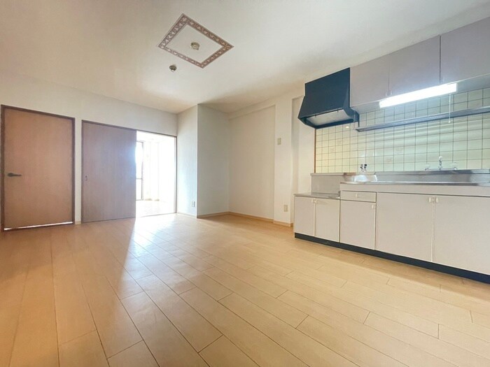 物件内観写真7　(居室)