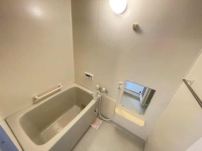 物件内観写真10　(バス／シャワールーム等)