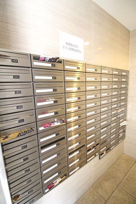 物件外観写真6　(建物設備)