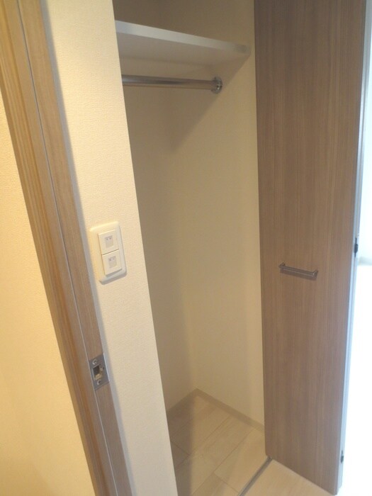 物件内観写真14　(収納)