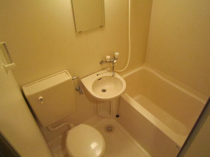 物件内観写真5　(バス／シャワールーム等)