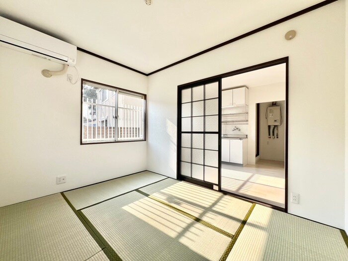 物件内観写真9　(居室)