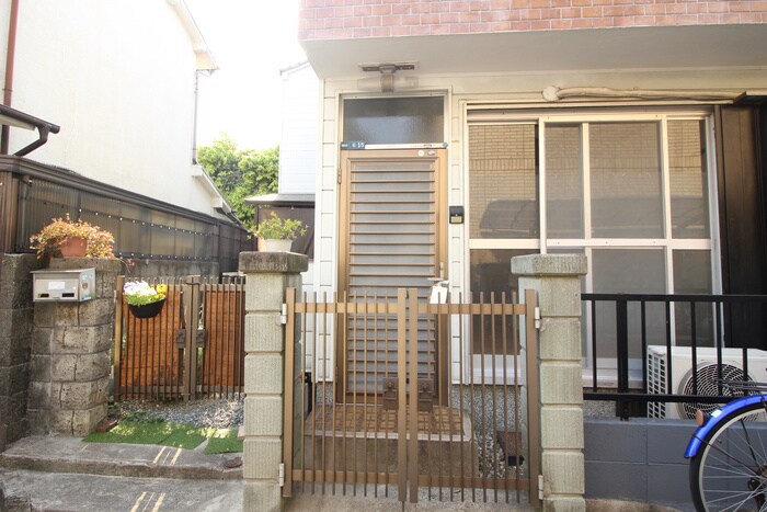 物件外観写真4　(外観写真)