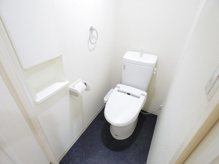 物件内観写真14　(トイレ)