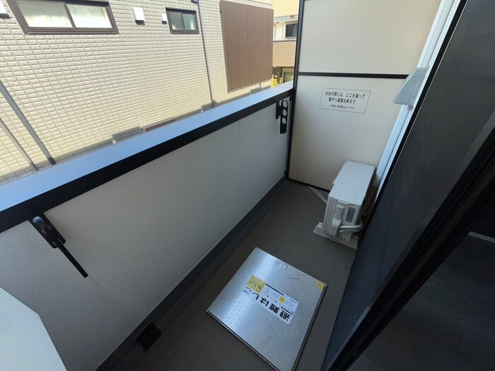 物件内観写真11　(ベランダ・バルコニー)