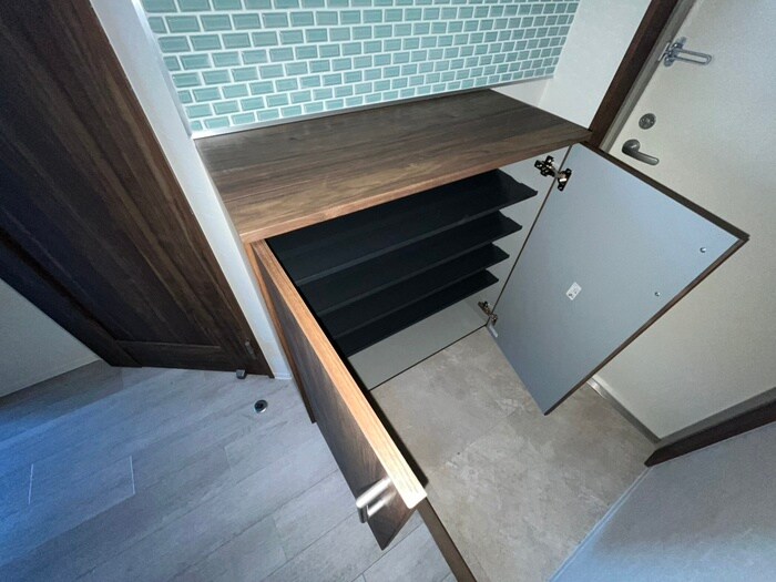 物件内観写真15　(靴箱)