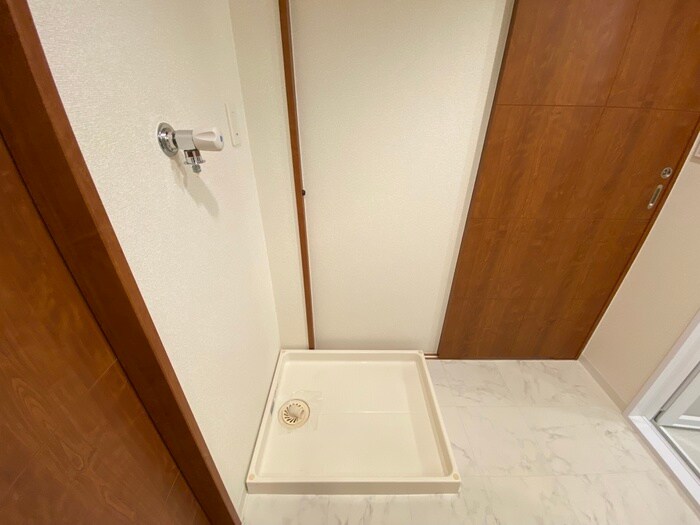 物件内観写真22　(洗濯機置場)