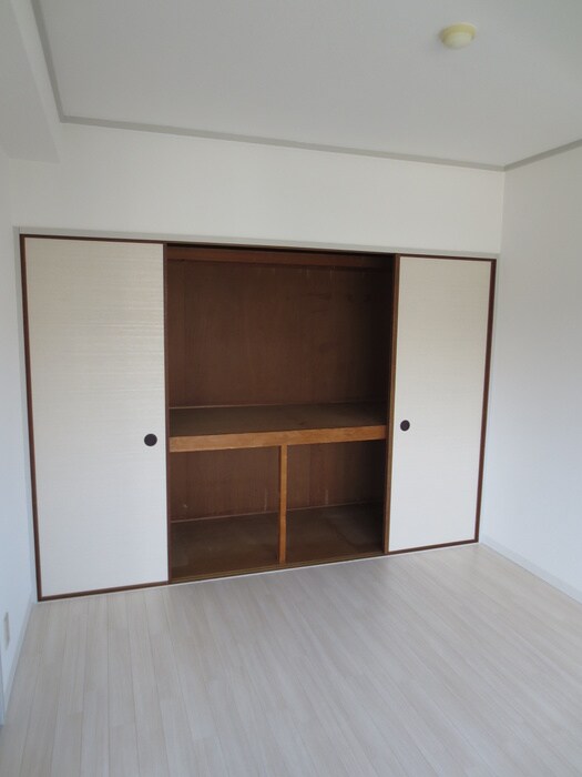 物件内観写真17　(収納)