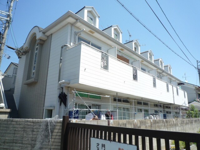 物件外観写真1　(外観写真)