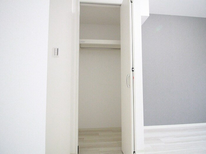 物件内観写真11　(収納)