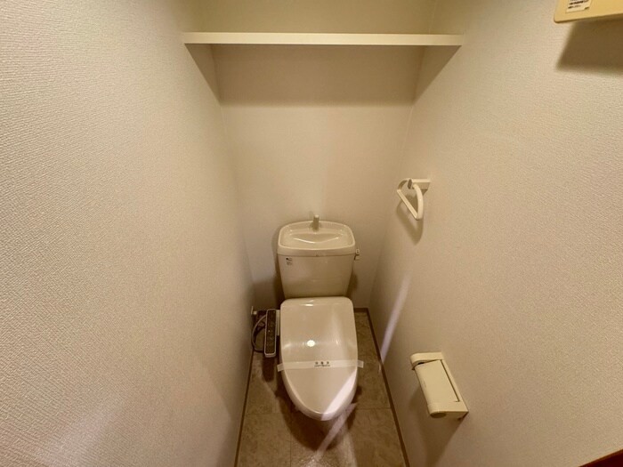 物件内観写真13　(トイレ)