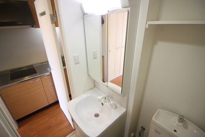 物件内観写真11　(洗面)