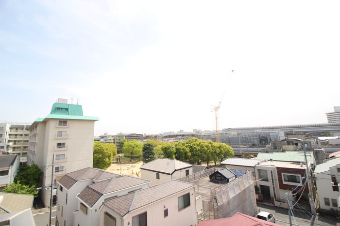 物件内観写真22　(室内からの展望)