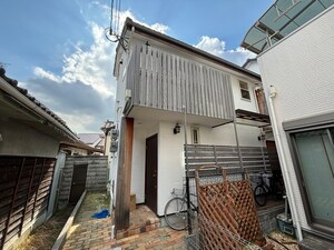 豊中上野西自然素材の家外観写真