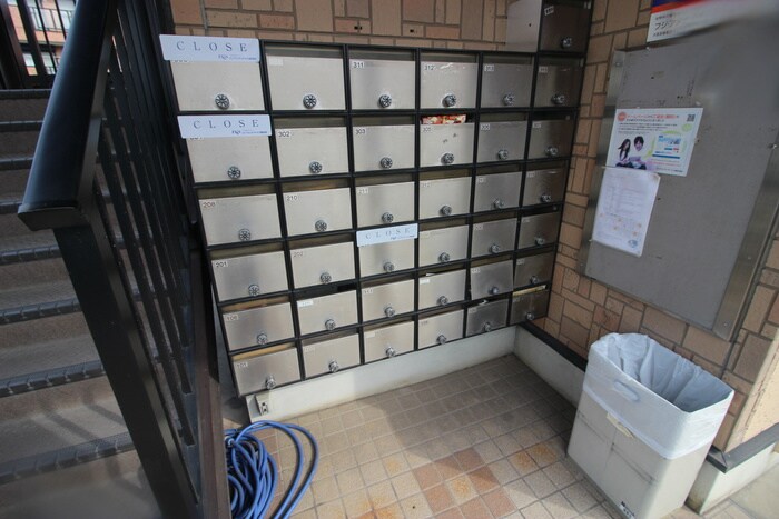 物件外観写真4　(建物設備)