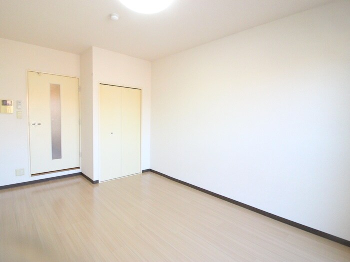 物件内観写真12　(居室)