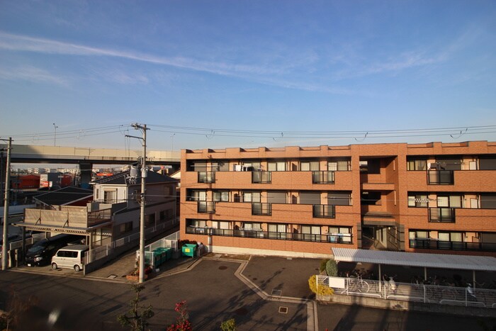 物件内観写真21　(室内からの展望)