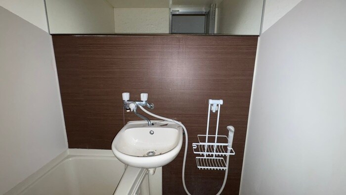 物件内観写真11　(洗面)