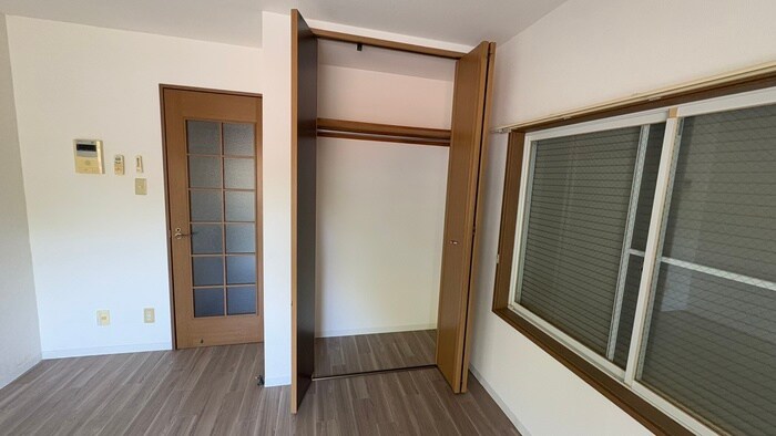 物件内観写真18　(収納)