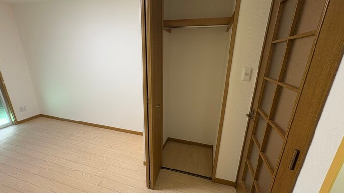 物件内観写真18　(収納)